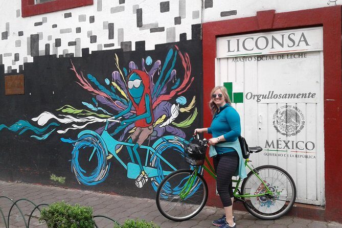 Graffiti & Urban Art Biketour w/ taco stop - Condesa DF: murals, art-deco streets, and walk-up stops that feel effortless