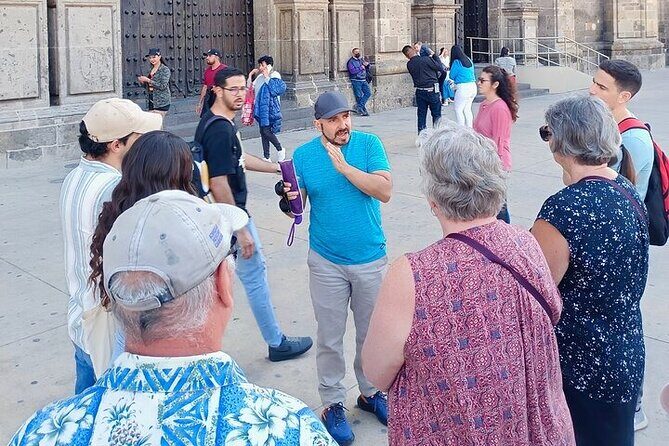 Guadalajara City Center Walking Tour - Plaza de Armas: French Influence and the Pancho Villa Angle