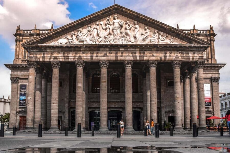 Guadalajara & Tlaquepaque Sightseeing Tour - Walking the historical center: cathedral, Orozco murals, and Degollado Theater