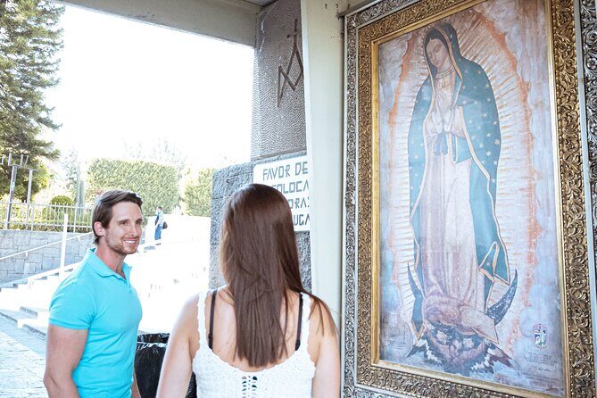 Guadalupe Shrine Tour - Stop inside the basilica complex: Basílica de Santa Maria de Guadalupe