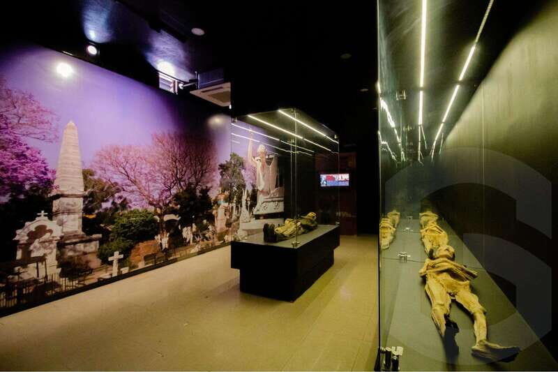 Guanajuato: Mummies, Mines and Tunnels Guided Group Tour - Cuarzos and curiosities: optional shopping that can steer the pace