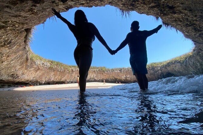 Guaranteed Hidden Beach • Small Group Tour • Punta Mita - Marietas Islands from Punta Mita: the small-group rhythm that matters