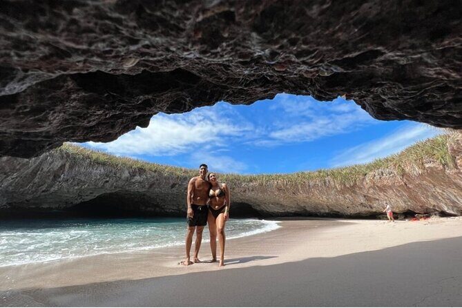 Guaranteed Hidden Beach • Small Group Tour • Punta Mita - Wildlife chances on the way: dolphins and whales can show up