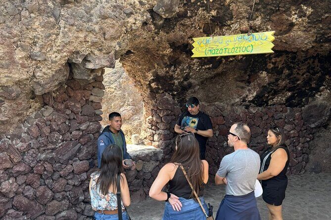 Guided tour EN Teotihuacan - Breakfast EN cave-round transport - Who Should Book This Teotihuacan Tour (and Who Might Want Something Else)