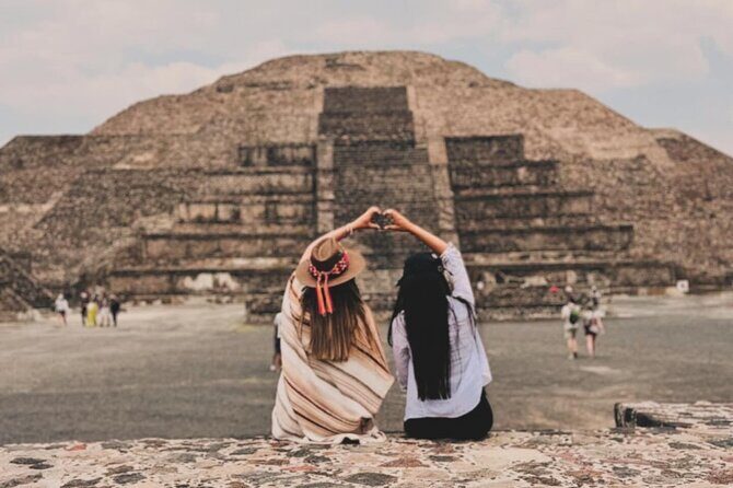 Guided Tour in Teotihuacan with Cave Breakfast and Transportation - Why this Teotihuacán tour works better than “just a drive and photos”