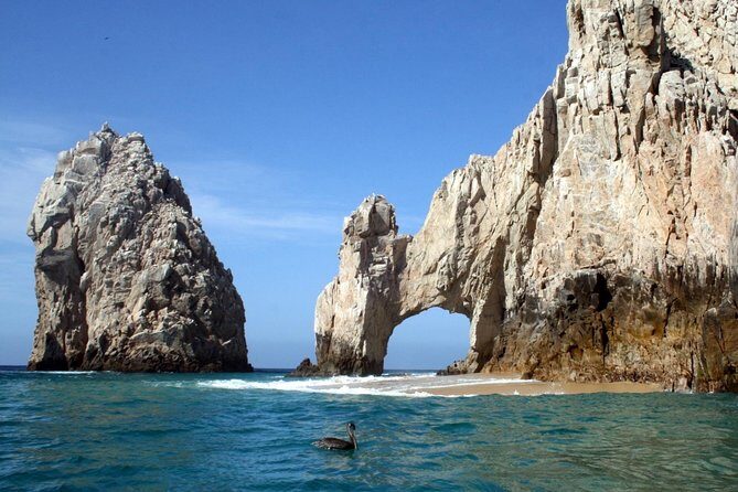 Guided Tour Los Cabos: Boat | Tacos & Tequila | Photos & Transfer - The Glass Factory Stop: Cool Souvenir Potential, Hot Working Conditions