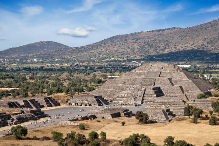 Guided tour of Mexico City: Teotihuacan, Guadalupe, and the Mexica city of Tlatelolco - Key things to know before you go