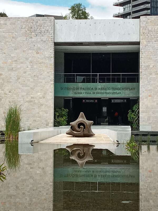 Guided Tour of the Museum of Anthropology - Guides like Edith and Hector: passion, pacing, and real Q&A