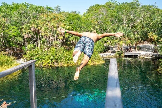 Half-day Excursion to the Mayan Ruins of Tulum, Cenote & lunch - Stop 3: Mayan village snack experience and lunch (what the included meal actually feels like)