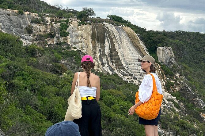 Half-Day Tour to Explore Hierve el Agua - Donaji buffet hour: a practical final meal with vegan options