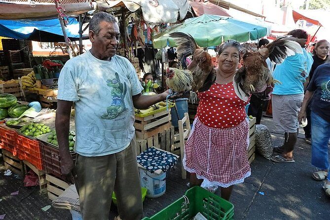 Hidden Acapulco: Off-the-Beaten-Path Immersive with Local Lunch - Why this Hidden Acapulco tour feels different from a standard city ride