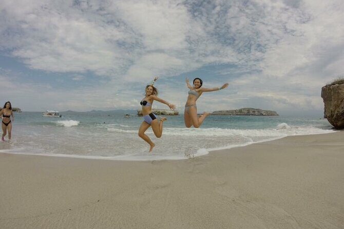 hidden beach tour guaranteed! - La Nopalera Beach: Short Swim, Short Time
