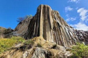 Hierve el Agua Half-Day Guided Hike Adventure ALL FEES INCLUDED - The petrified waterfalls hike: viewpoints down, springs up