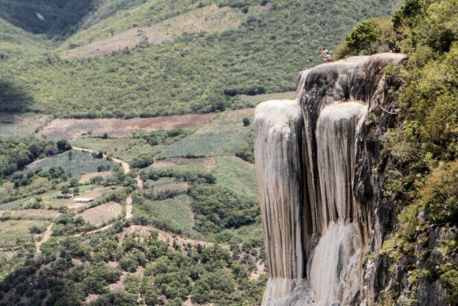Hierve el Agua, Tule Tree, Mitla and Mezcal Distillery Tour - Key things that make this tour work