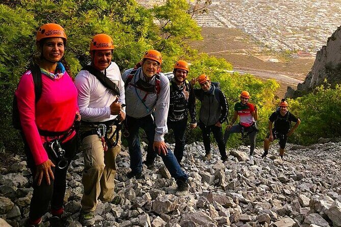 Hiking Climbing And Rappelling In The Eaglets Nest - Entering Parque la Huasteca early: what the day actually feels like