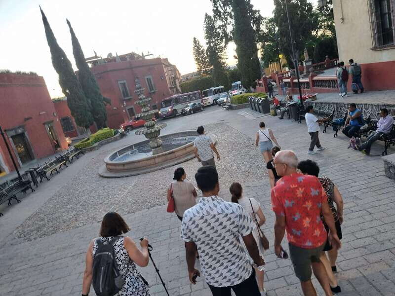 Historical & Cultural Walking Tour of San Miguel de Allende - Start Smart at Starbucks: Your Orientation on Canal Street