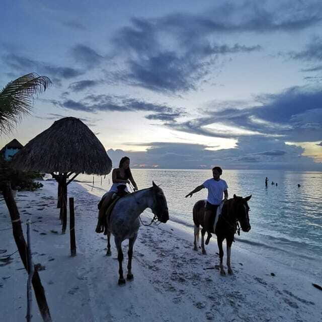 Holbox: Private Horseback Riding - Comfort and safety: what to wear for a better ride