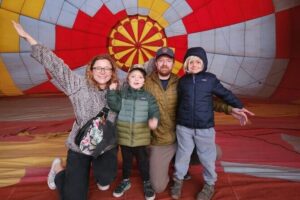 Hot Air Balloon Ride & Guided tour in Teotihuacan - Balloon prep to takeoff: what the morning really looks like