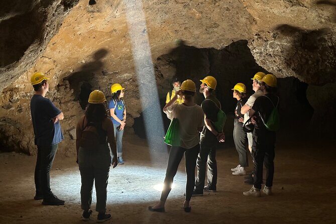 Hot Air Balloon Ride & Guided tour in Teotihuacan - La Cueva cave breakfast: why this stop feels like more than fuel