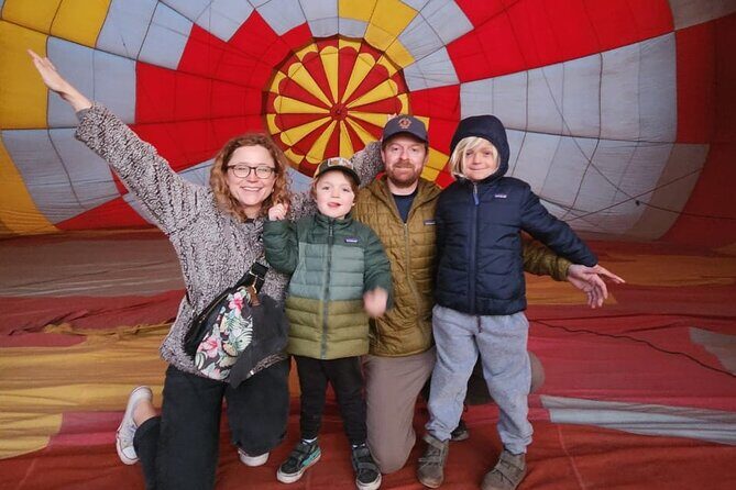 Hot Air Balloon Ride & Guided tour in Teotihuacan - Balloon prep to takeoff: what the morning really looks like