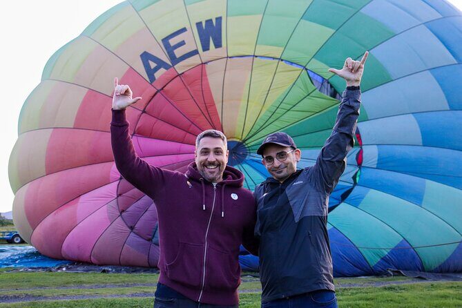 Hot air balloon ride with breakfast in Cueva from CDMX - Breakfast in a natural cave: the real upgrade
