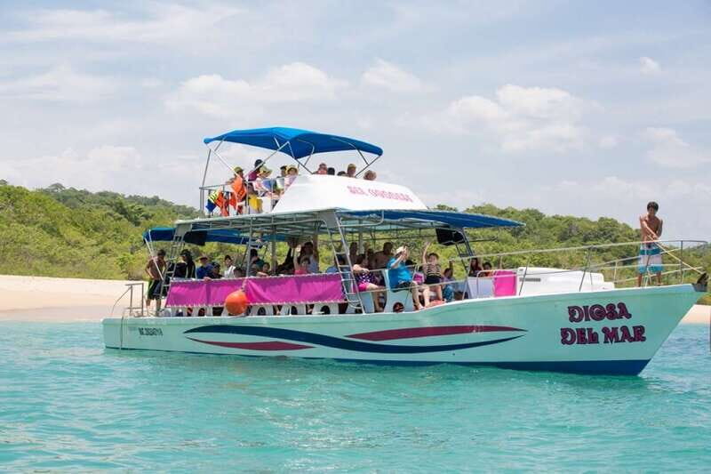 Huatulco: Bays Boat Tour with Snorkeling and Hotel Pickup - Key Things That Make This Tour Worth Your Time