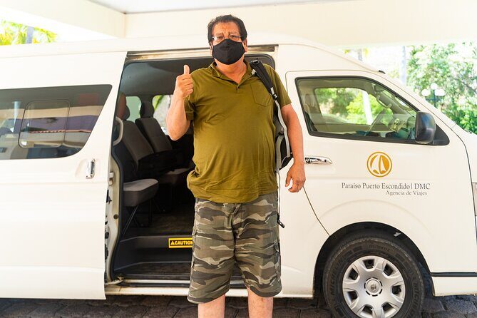Huatulco: Private Transfer Airport - Hotels - Airport Meet-Up at Bahías de Huatulco: Spot Your Driver in Minutes