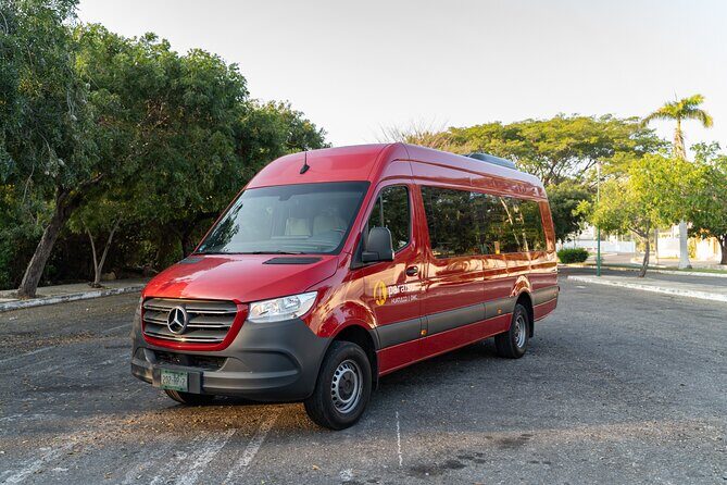 Huatulco: Private Transfer Airport - Hotels - Pets on Private Transfers: The Carrier Rule Matters