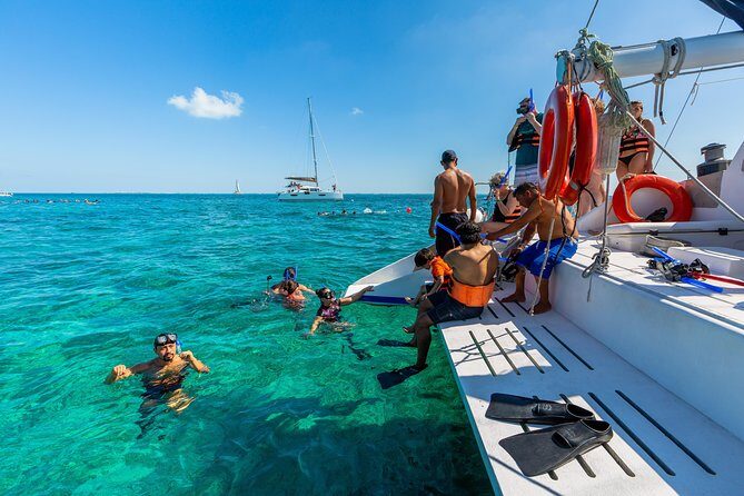 Isla Mujeres Catamaran, Open Bar & Optional Buffet and pick up - Club Playa Mexico and Lunch: What You Actually Get Depends on Your Option