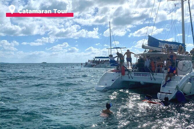 Isla Mujeres Catamaran + Snorkel + Open Bar on board + Buffet - Boarding in Cancun: What the First Hour Feels Like