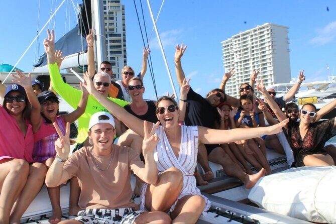 Isla Mujeres Catamaran Tour, Snorkeling, Fun, Open bar and Buffet - Isla Mujeres Time: 1.5 Hours That Can Go Fast