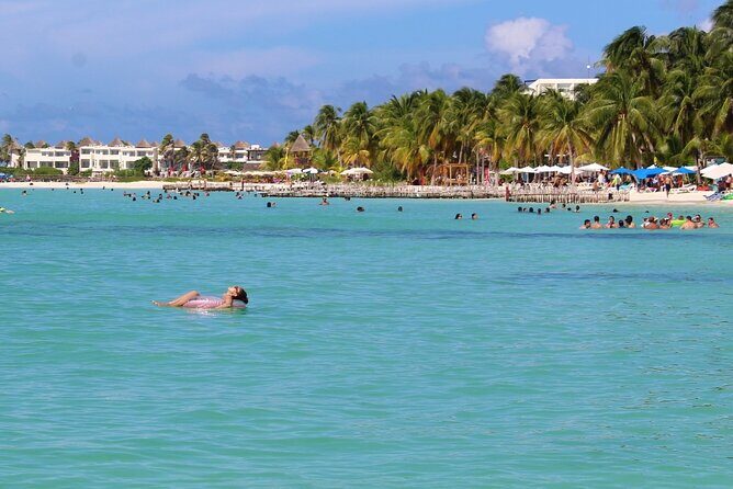 Isla Mujeres Catamaran Tour with Snorkeling at MUSA, Buffet Lunch & Open Bar - Open Bar and the Return Sail: Why the Vibe Matters