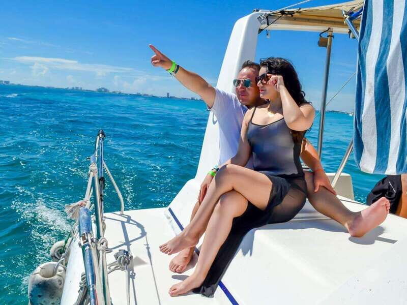 Isla Mujeres: Catamaran with Open Bar, Snorkeling and Lunch - Playa Norte Beach Club: the real payoff of the day