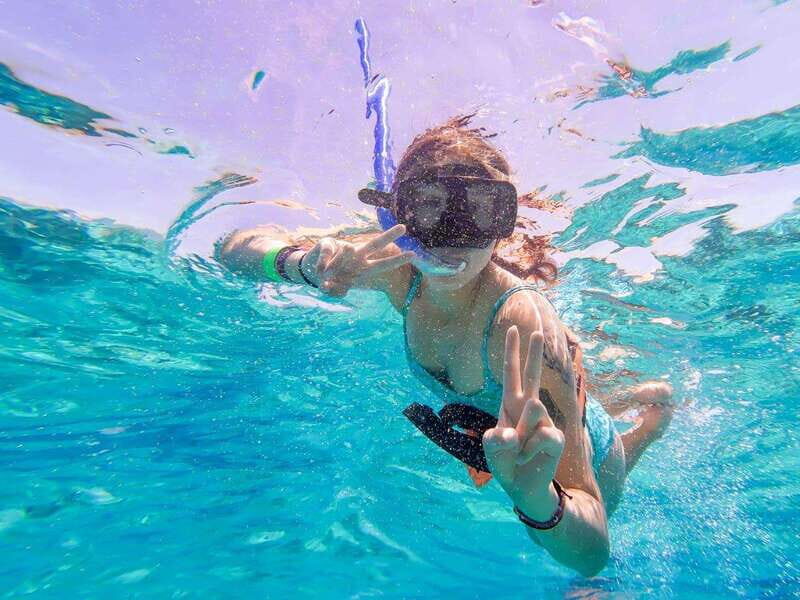 Isla Mujeres: Catamaran with Open Bar, Snorkeling and Lunch - Free time on Isla Mujeres: walking streets or going full island mode