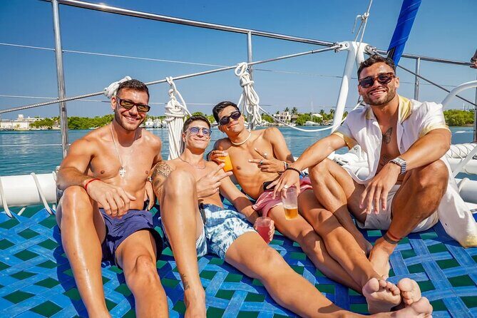 Isla Mujeres Cruise with Beach Club, Snorkel, Lunch and Open Bar - Lunch buffet and open bar: what it feels like on board