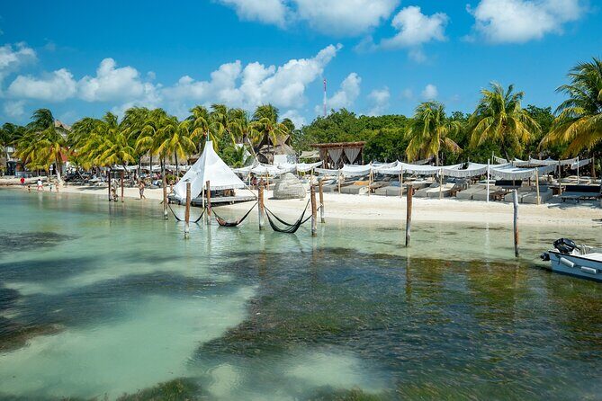 Isla Mujeres Plus by Albatros Catamarans - Beach club at Punta Sur: buffet lunch and the island reality