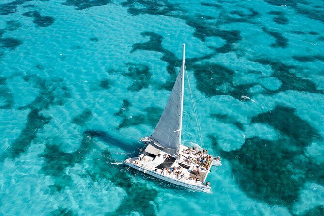 Isla Mujeres Plus by Albatros Catamarans - Island exploring: golf cart roaming and town center time