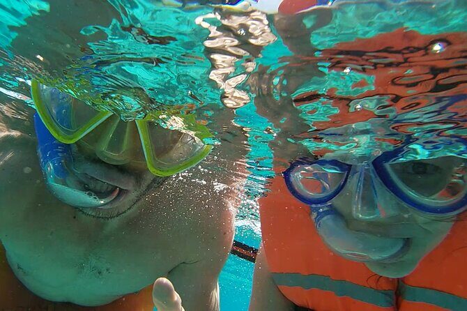 Isla Mujeres Snorkeling Adventure at the Underwater Museum - Lunch Breaks: Food Included, but Plan for Beverage Rules