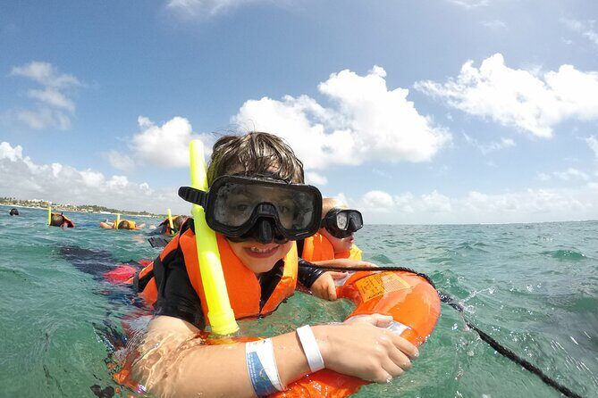 Isla Mujeres Snorkeling & Catamaran Adventure Tour - What’s included on board (and what to expect from the open bar)