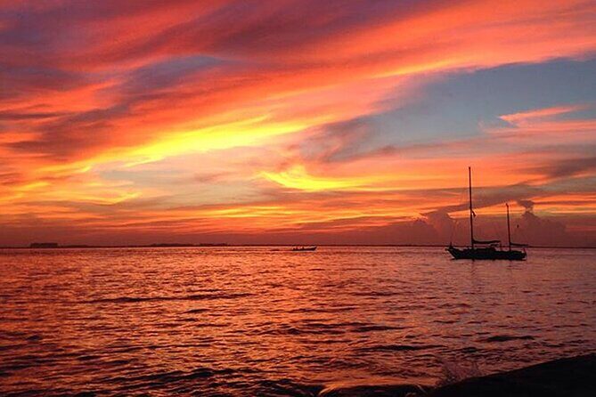 Isla Mujeres Sunset Cruise and Tour from Cancun - Getting to Punta Sam and staying on schedule