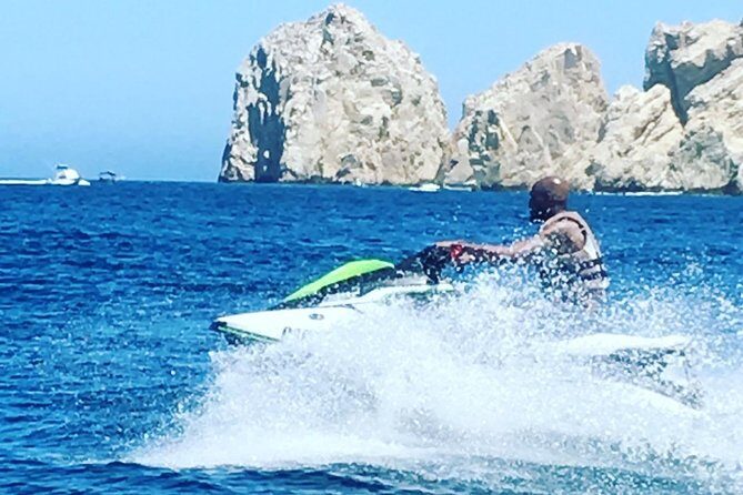 Jet Skiing in Cabo San Lucas - Booking and smart planning tips (without the hassle)