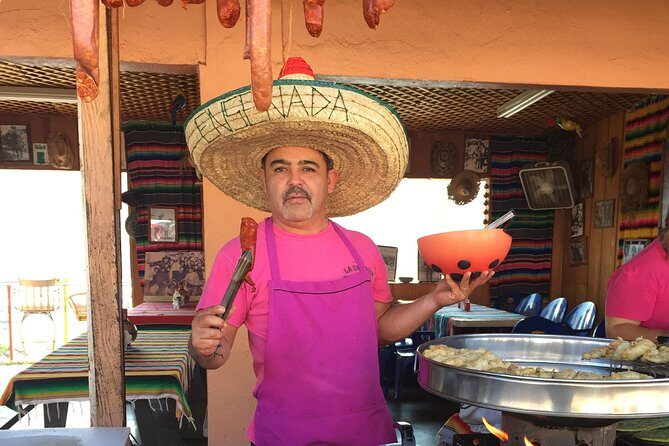 La Bufadora Tour in Baja California - The Sidewalk Market: Buy Gifts Without Losing Your Timing