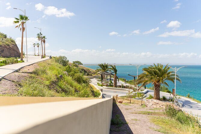 La Paz Beaches Half Day Tour - Stop 5: Caimancito—hard to find, and the public-beach issue makes it more real