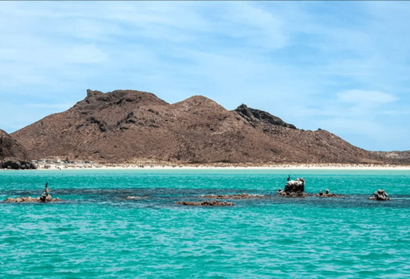 La Paz: Boat ride to Espiritu Santo island and sloop - Balandra Beach and the sloop-style sightseeing stop