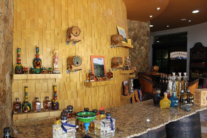 La Paz Tour, Historical City, Beach, Colonial and Beautiful scenery on the way! - The road trip interludes: hidden towns you pass (Miraflores to Los Barriles)