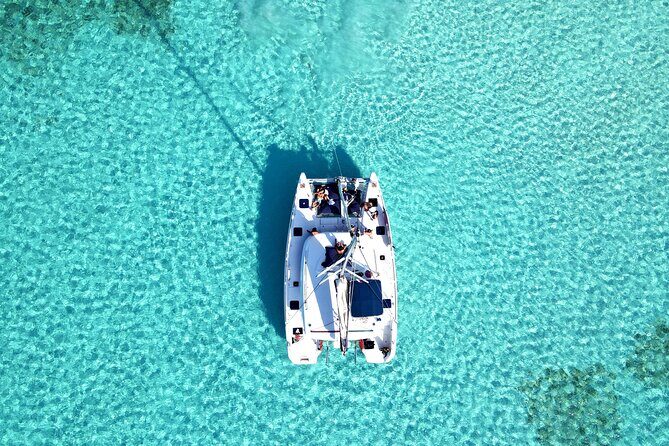 Lagoon 39ft Private Catamaran 5hr - El Cielo Full Experience - Paddleboard and Floating Mat: Extra Ways to Play
