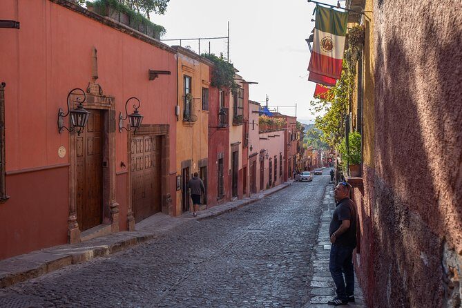 Landmarks and Lunch tour with Taste of San Miguel - Stop-by-stop: the centro highlights you’ll learn to spot