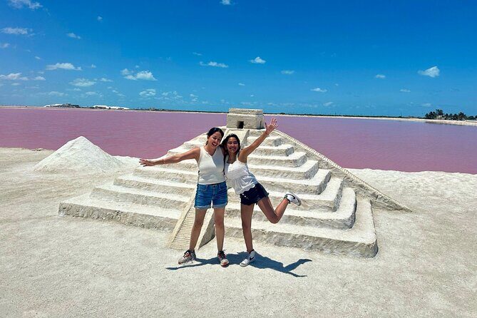 Las Coloradas, Río Lagartos and Playa Cancunito Tour from Mérida - Río Lagartos reserve by boat: small groups, flamingos, crocodiles, and binoculars