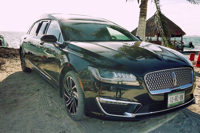 Lincoln Strecth Limousine with Wi Fi on board - The ride experience: Wi‑Fi, A/C, and legroom where it counts