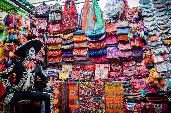 Local Markets & Food Tour in Mexico City - Tacos at a taquería: a quick 45 minutes done right
